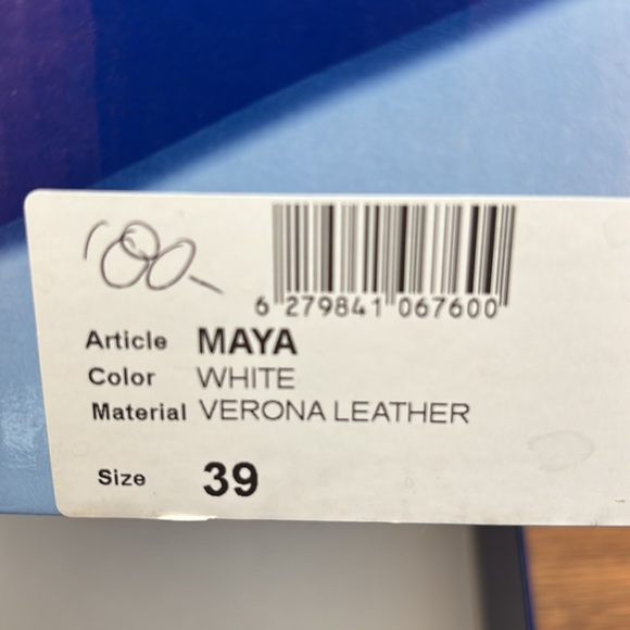 Bos. & Co.
MAYA WHITE LACE-UP TRAINERS size 39 - Picture 5 of 7